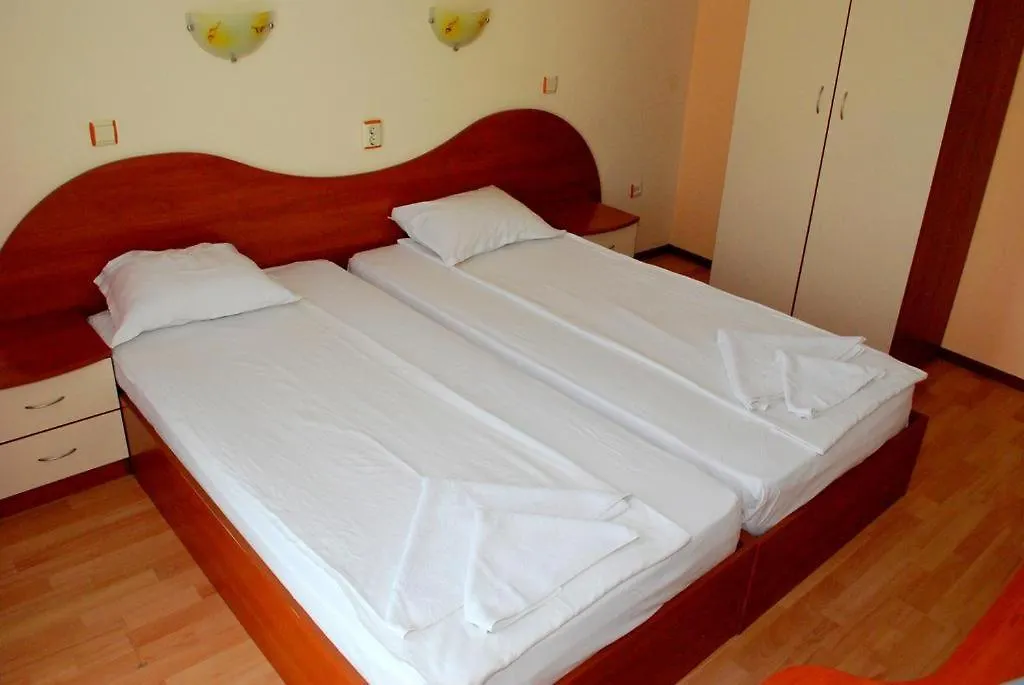 Hotel Harmony ساني بيتش