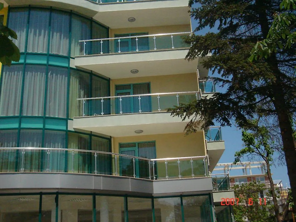 Hotel Harmony ساني بيتش 2*,  بلغاريا